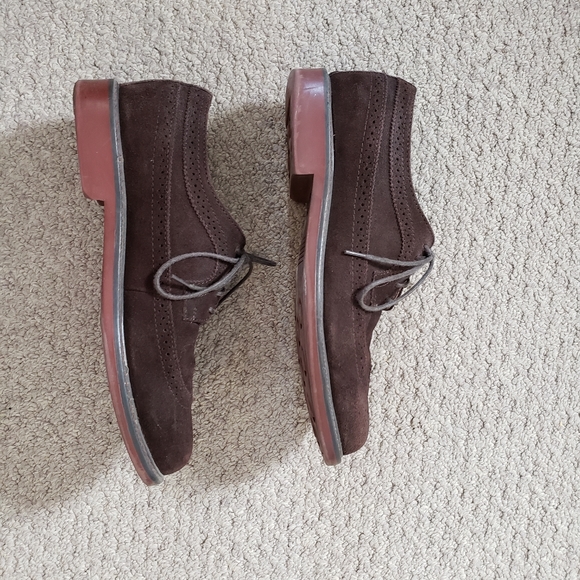 G.H. Bass & Co Suede Wingtip Dress Shoes - Picture 3 of 6